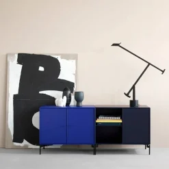 Sale Montana Save sideboard beetroot 165 svartlackade ben