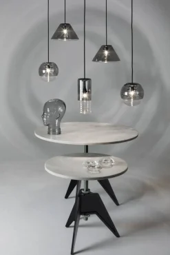 Tom Dixon Screw cafébord Ø90 cm White marble-cast iron