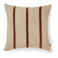 Ferm Living Senti Stripe kuddfodral 50x50 cm Linen-carob brown