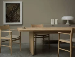 Mavis Siza karmstol Vitpigmenterad ek-lin sits