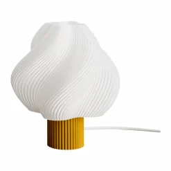 Barn Crème Atelier Soft Serve bordslampa Cloudberry Regular 26 cm