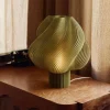 Crème Atelier Soft Serve bordslampa Olive Grande 34 cm