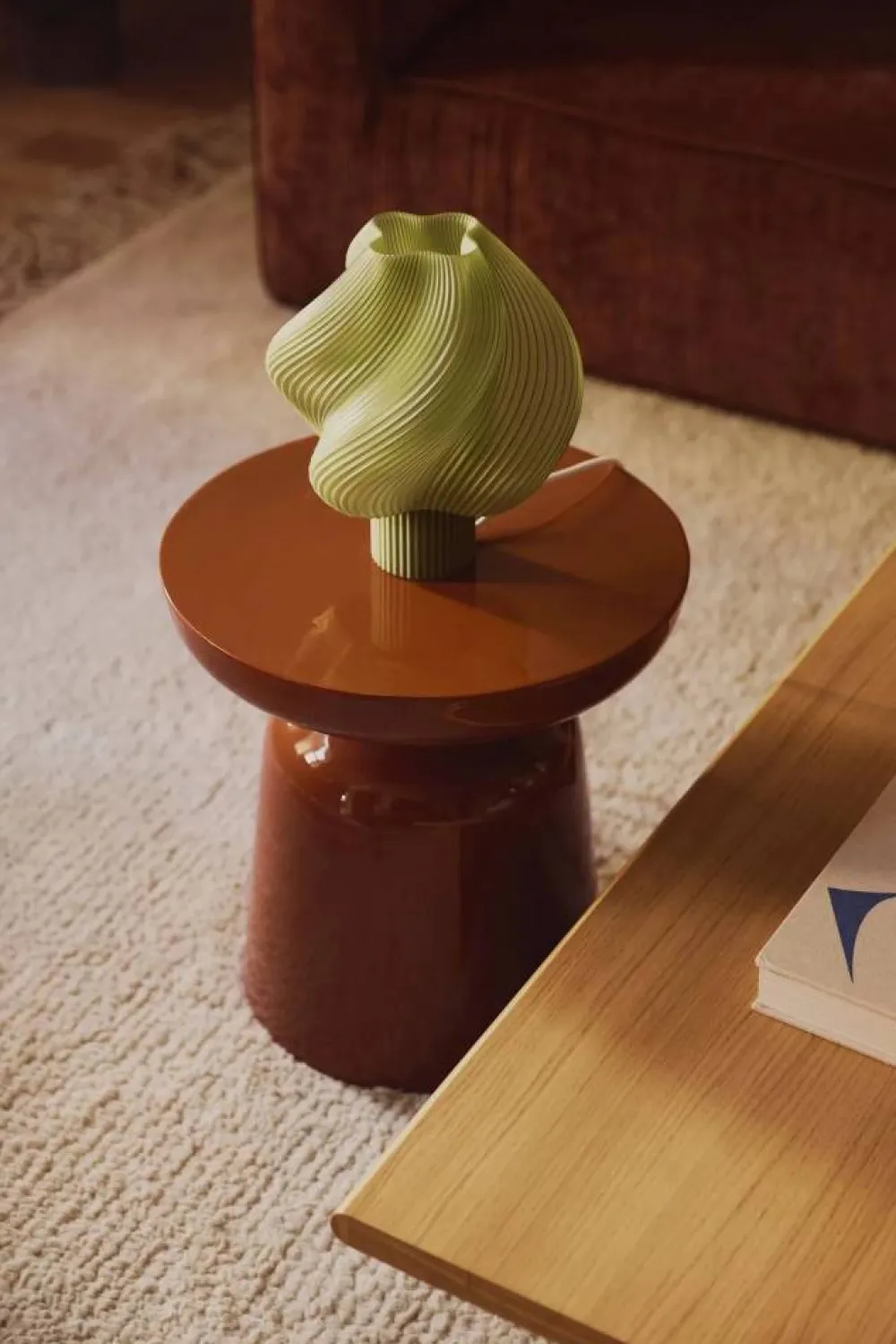 Hot Crème Atelier Soft Serve bordslampa Olive Regular 26 cmOlive