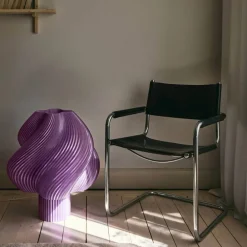 Barn Crème Atelier Soft Serve golvlampa Lavender Sorbet Mega 63 cm