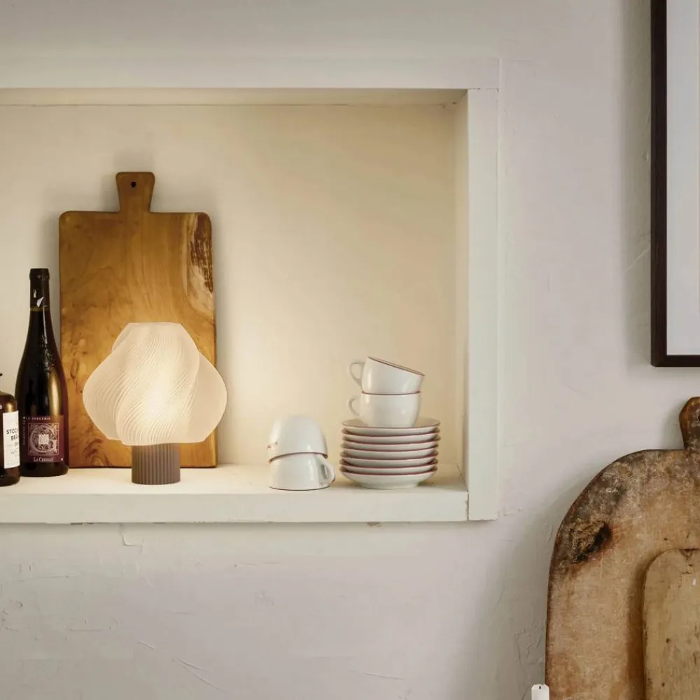 New Crème Atelier Soft Serve portabel bordslampa Mocha 23 cm