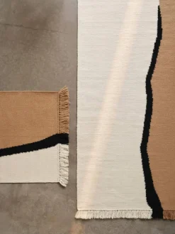 Clearance Ferm Living Soil Kelim gångmatta Dark sand-off white 70x180 cm