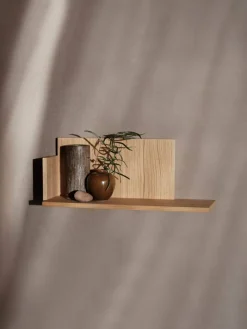 Online Ferm Living Stagger hylla low Oiled Oak