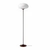GUBI Stemlite golvlampa Black red-opalglas 150 cm