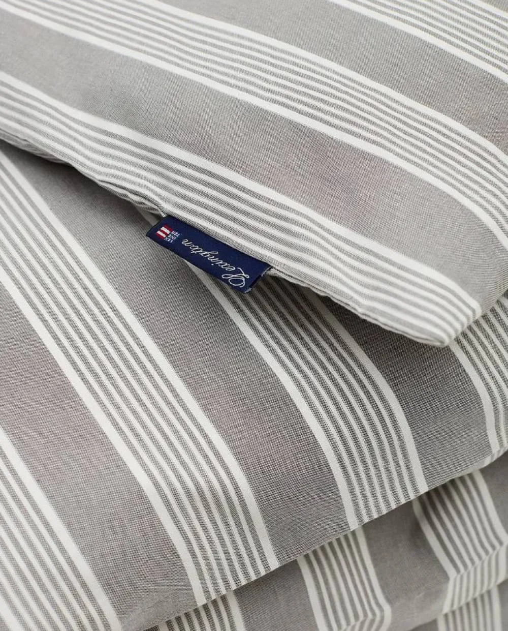 Lexington Striped lyocell och bomulls påslakan 220x220 cm Gray/Off White