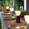 Clearance Fermob Swiing portabel bordslampa Black cherry (vinröd)