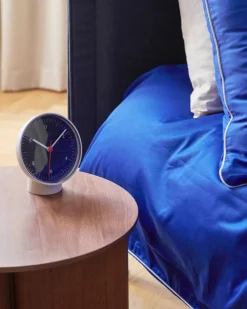 HAY Table Clock vägg/bordsklocka​ White​