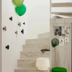 Barn Muuto The Dots klädkrok svart Ø6 5 cm