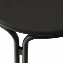 &Tradition Thorvald SC102 sidobord Warm black