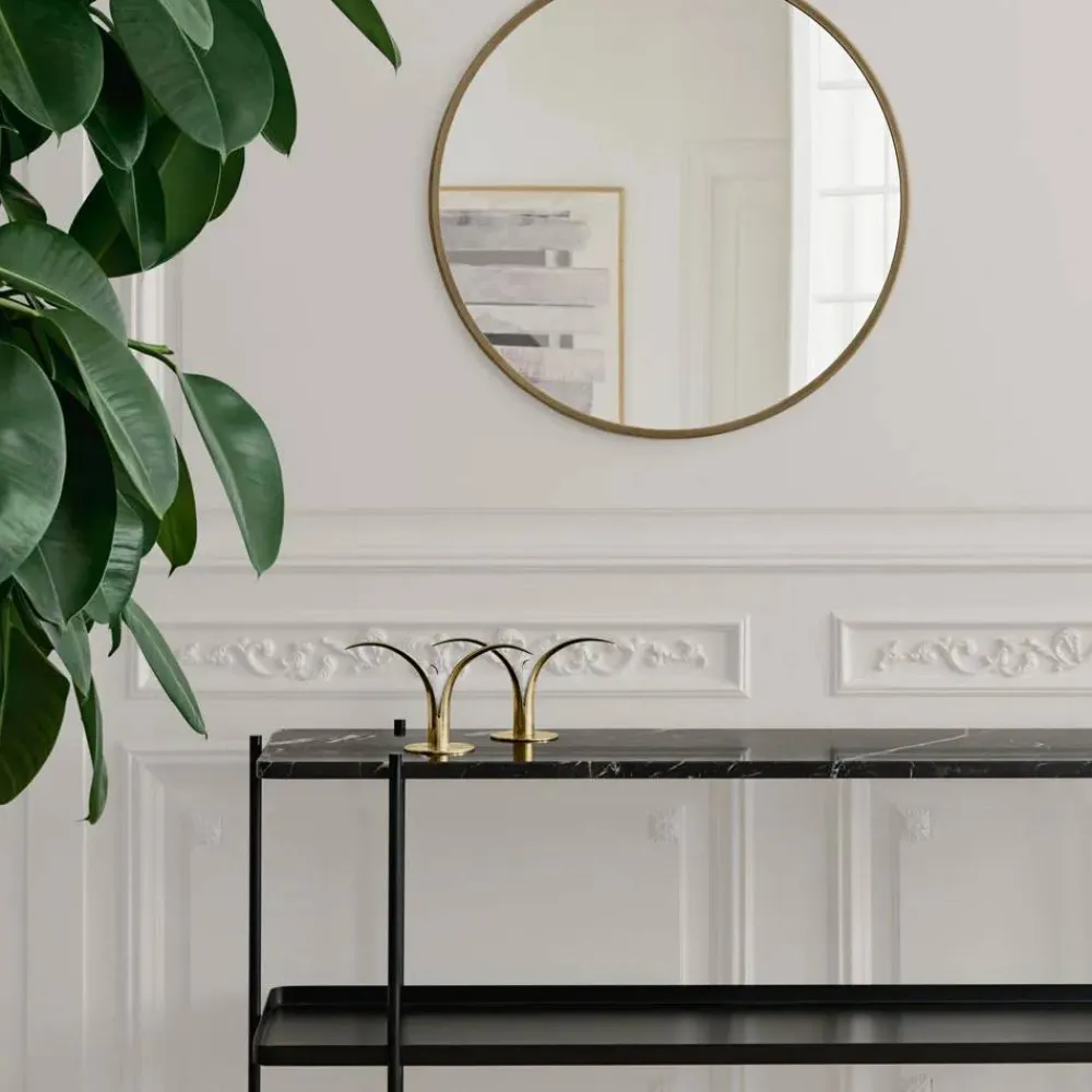 New GUBI TS Console avlastningsbord 120x30x72 cm white carrara marble svart stativ med bricka