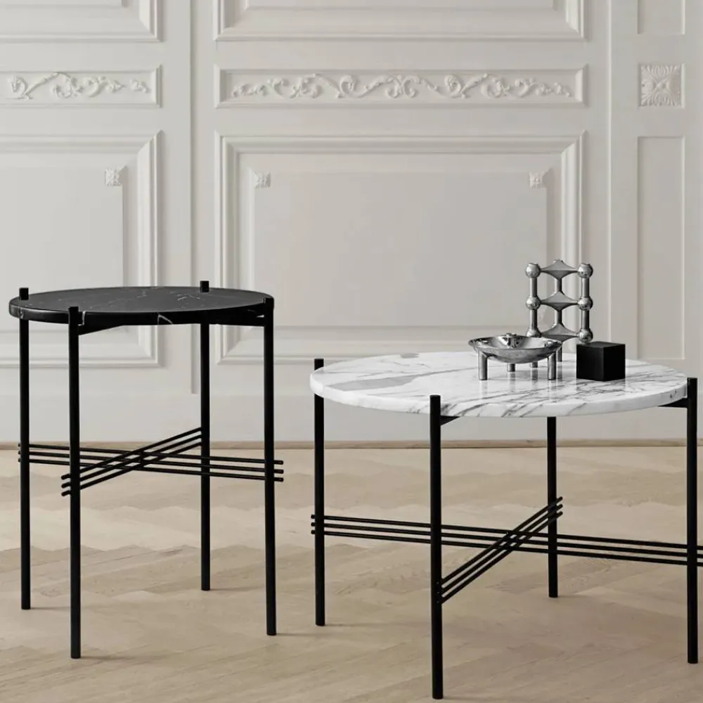 Sale GUBI TS Round soffbord white carrara marble ø105 svart stativ