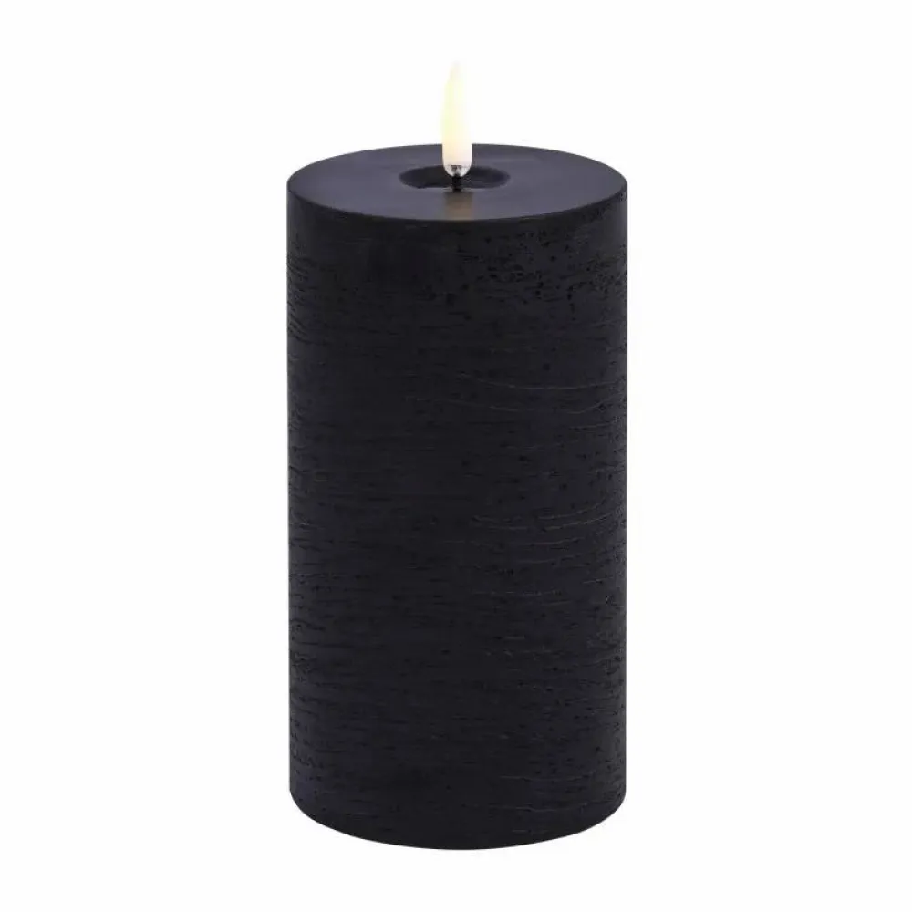 Outlet Uyuni Lighting Uyuni LED Blockljus melted Svart rustic Ø7 8x15 cm