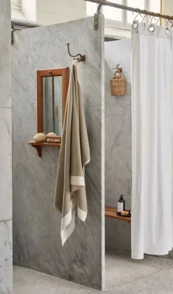 Vipp 104 badhandduk Taupe 76x135 cm